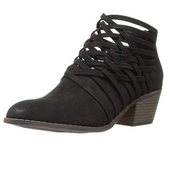 Fergalicious Shoes - Fergalicius Women's Black Booties Size 6 US